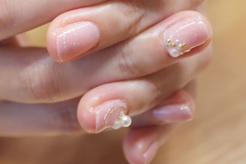 Home R Ayanasuは亀岡市のプライベートネイルサロン