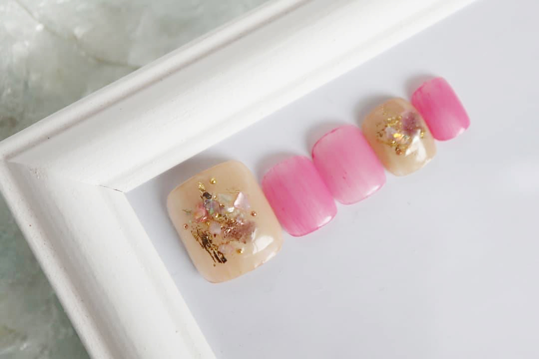 Home R Ayanasuは亀岡市のプライベートネイルサロン